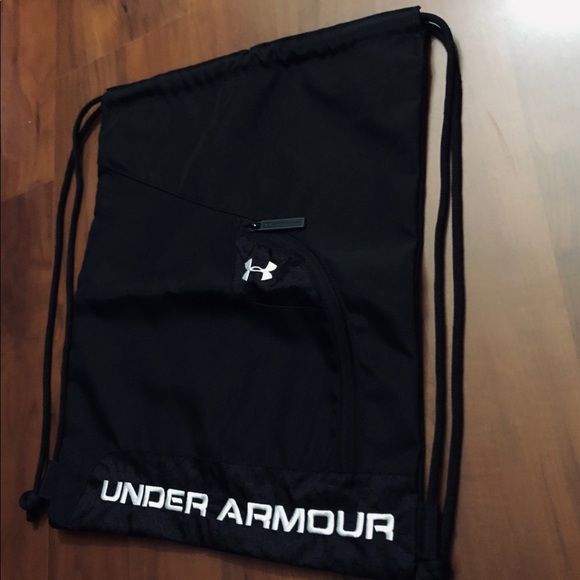 under armor sling bag
